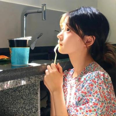 裸体哈维闯人生